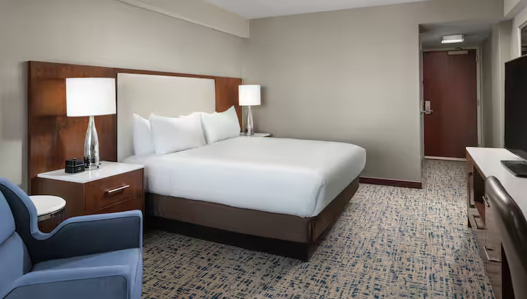 boslh-business-class-king-bed-room-980-k1s-k1trv-k1t-k1so boslh-business-class-king-bed-room-980-k1s-k1trv-k1t-k1so